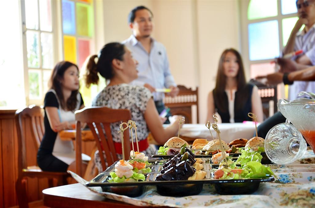 San Pareni Hotel Chiang Mai Ngoại thất bức ảnh