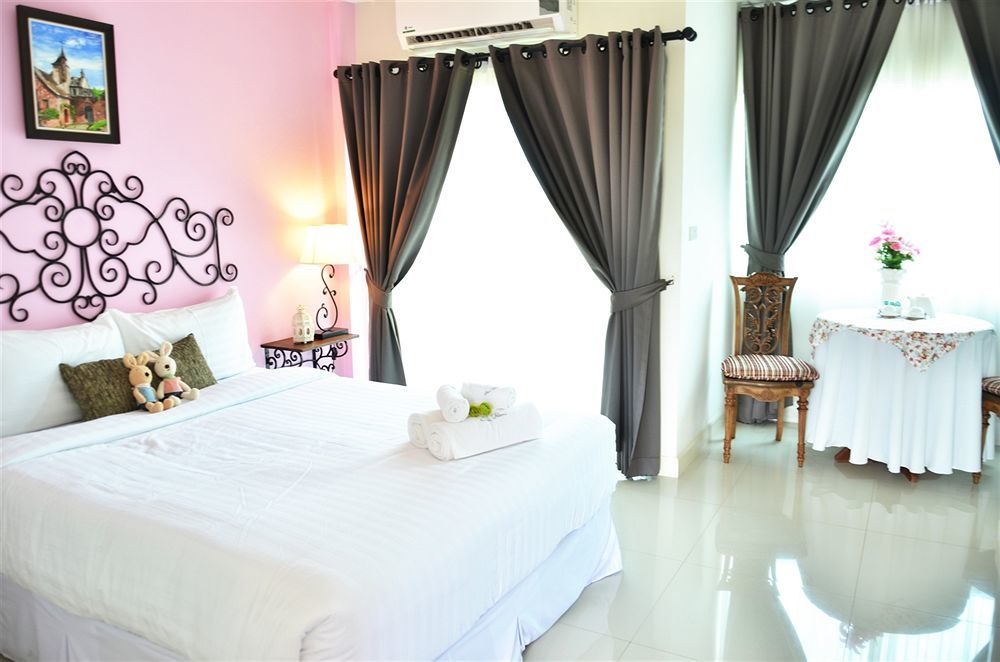 San Pareni Hotel Chiang Mai Ngoại thất bức ảnh