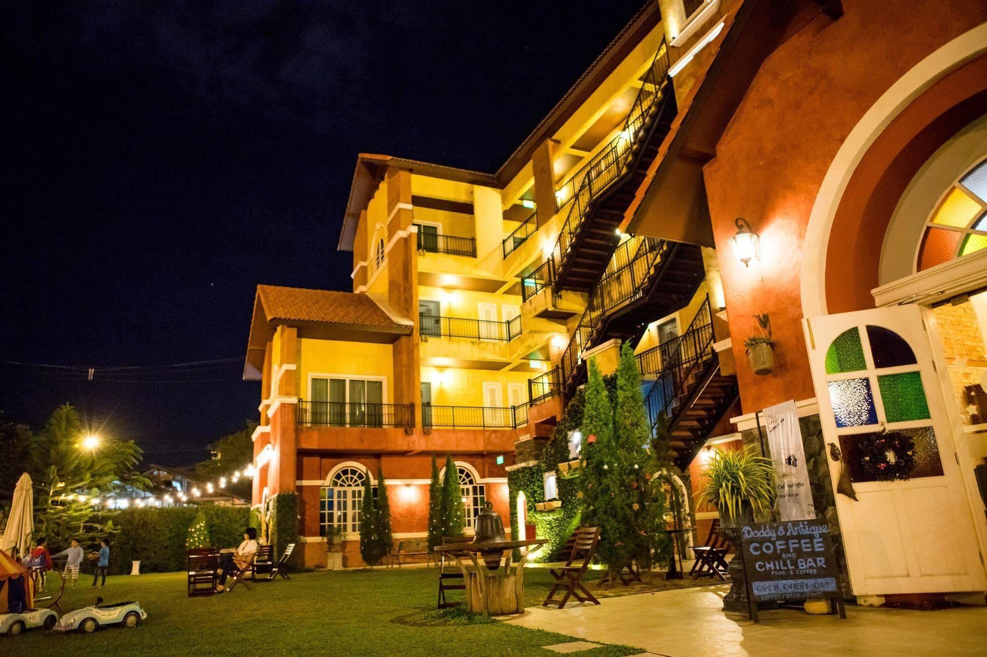 San Pareni Hotel Chiang Mai Ngoại thất bức ảnh